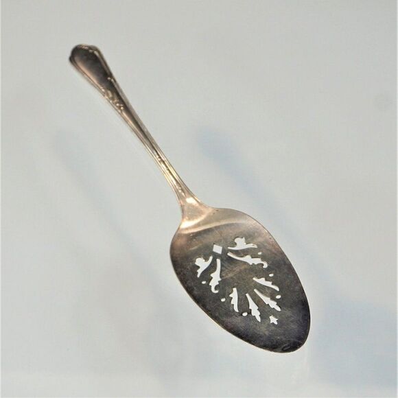 Wm A Rogers A1 Plus Pierced Pie Server Oneida 1936 Meadowbrook Silverplate - Picture 6 of 9